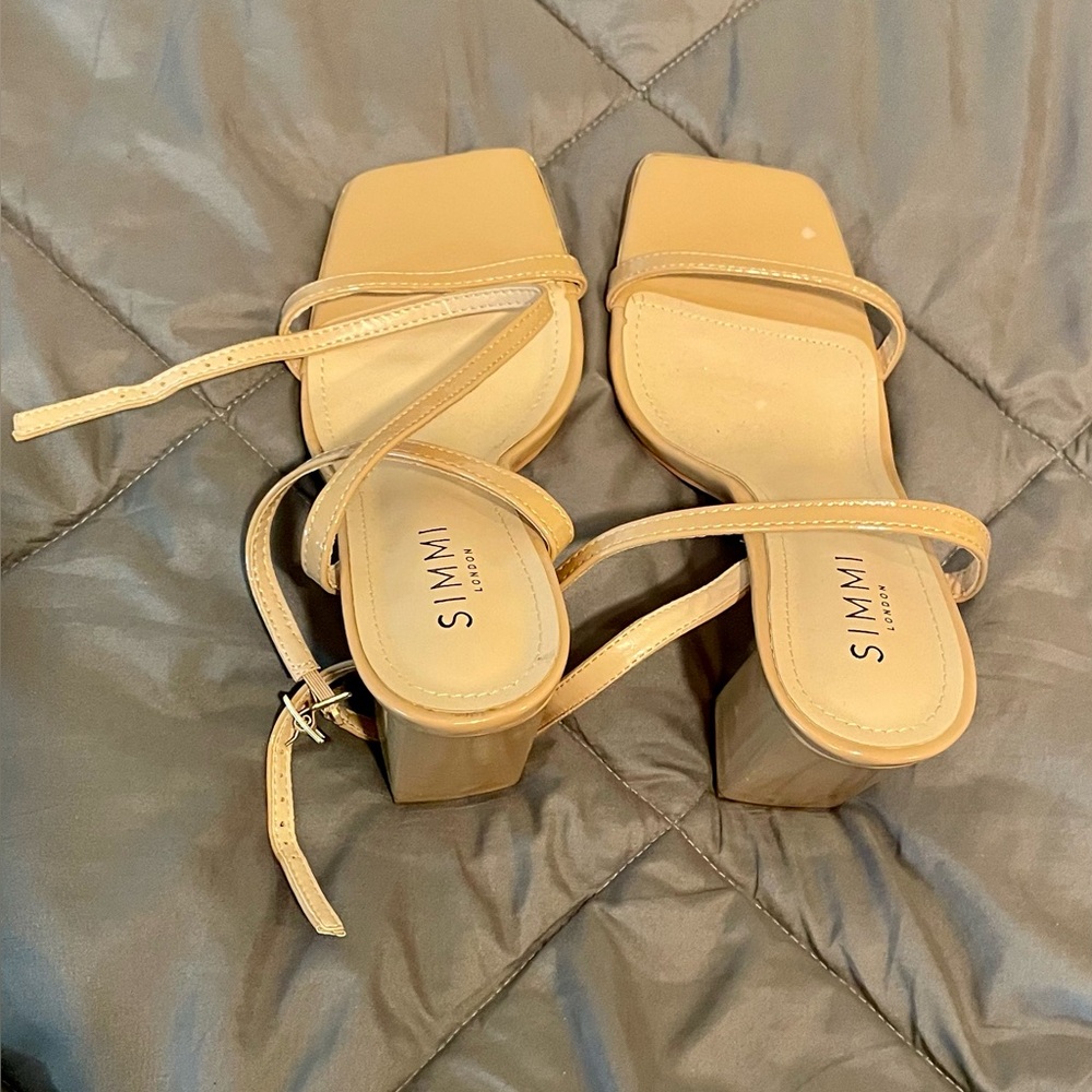 4/$25 bundle deal- Tan Modern Square Toe Heels with gold accent